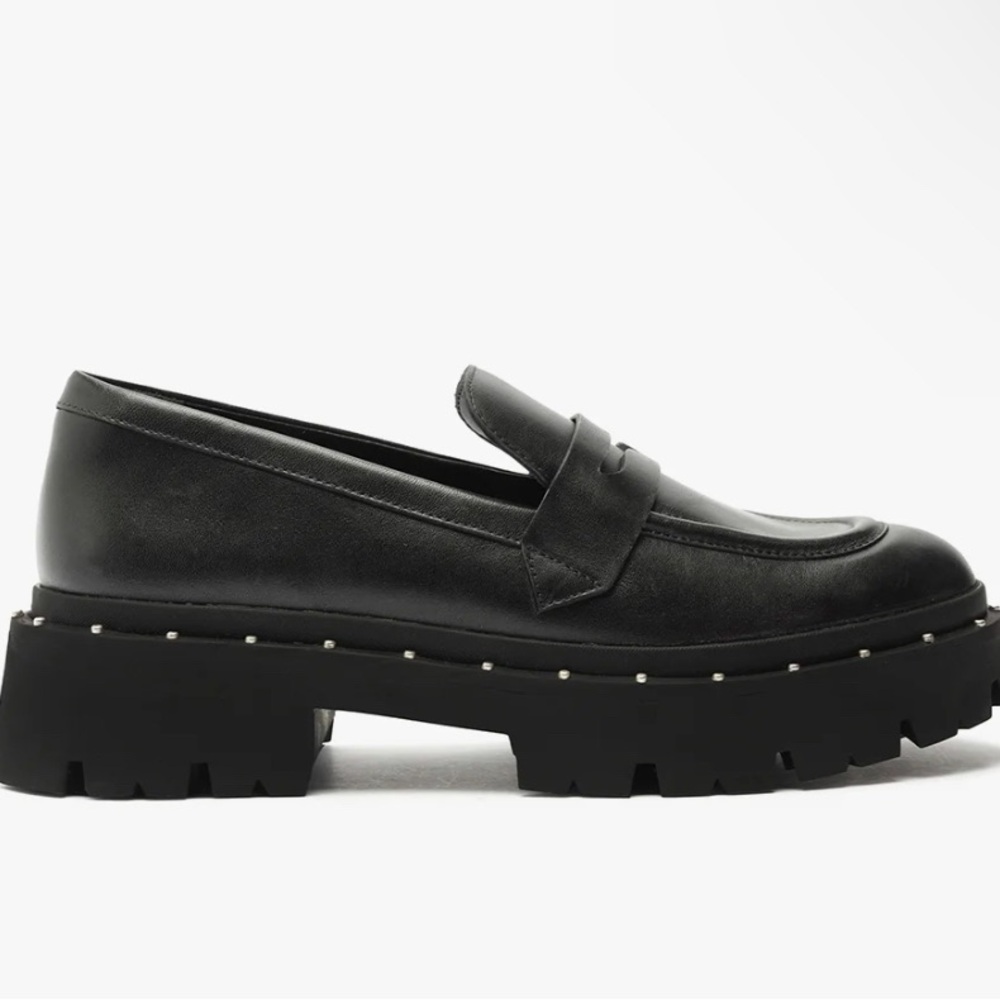 Schutz Christie Chunky Studded Lug Soles Black Leather Loafer Size 10.5 B